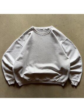 vintage white boxy sweatshirt